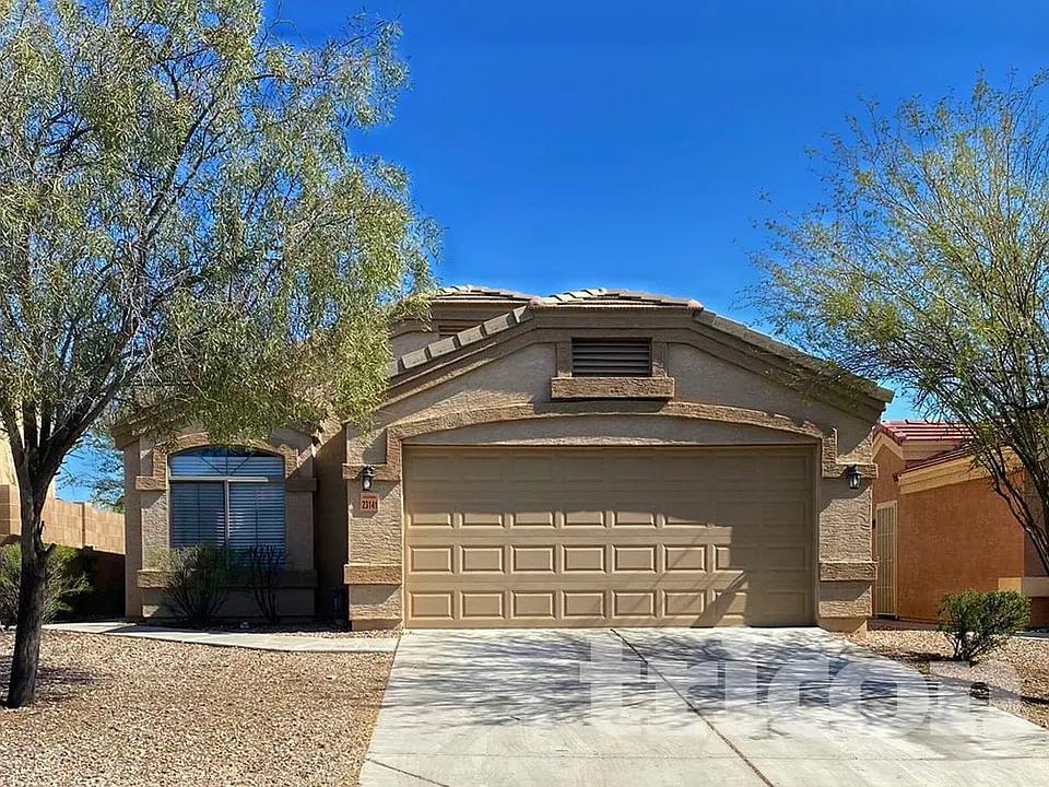 23141 W Ashleigh Marie Dr