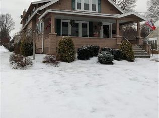 98 Hillside Ave, New Hartford, NY 13413