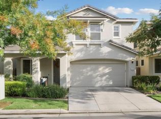 1431 S Mills Ave, Lodi, CA 95242