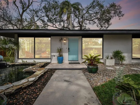 2118 7th St W, Palmetto, FL 34221