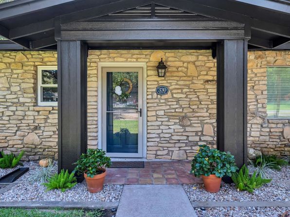 330 Yucca Drive, Kingsland, TX 78639