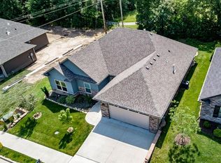 3809 Goose Pond Ln, Columbia, MO 65202