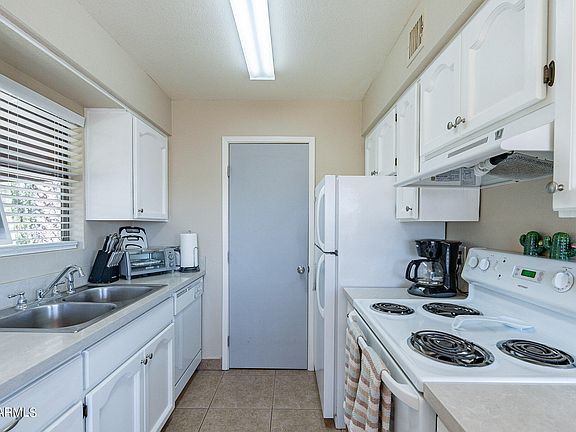 5th image of 16657 E GUNSIGHT Drive #262