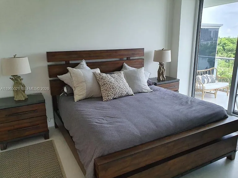 16385 Biscayne Blvd #507 — Photo 26