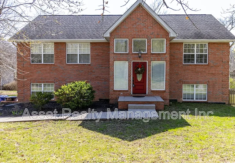 170 Sweet Gum Ln — Photo 1