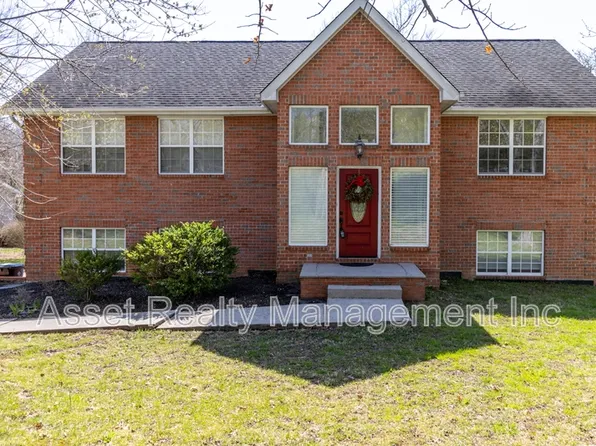 170 Sweet Gum Ln, Oak Ridge, TN 37830