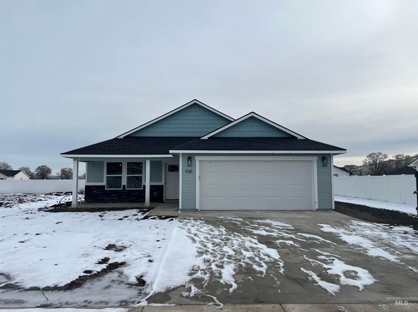 938 Sierra St, Vale, OR 97918