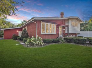 459 Gail Ln, Chicago Heights, IL 60411