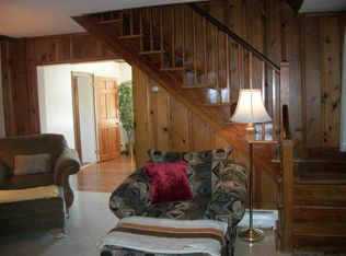 136 White Barn Ln, Fairfield, PA 17320