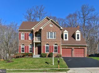 7910 Deerlee Dr, Springfield, VA 22153