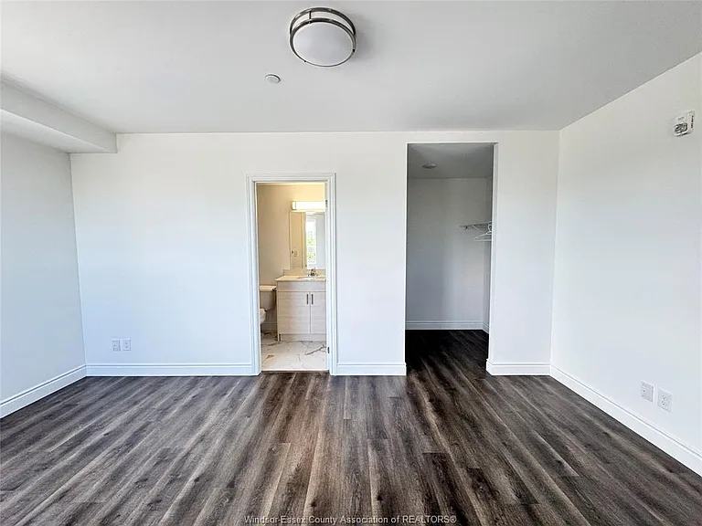 1675 Banwell Rd #406 — Photo 10