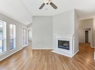 305 Millford Rd, Roanoke, TX 76262