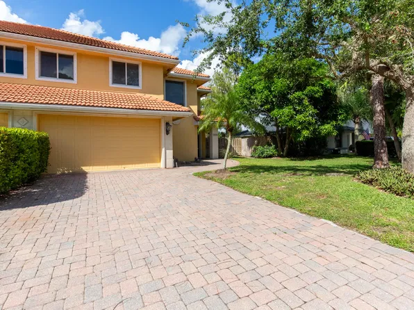 1036 Staghorn St, Wellington, FL 33414