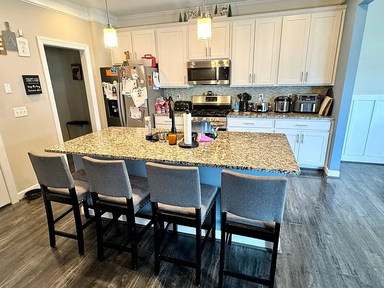 3624 Horton Way — Photo 6