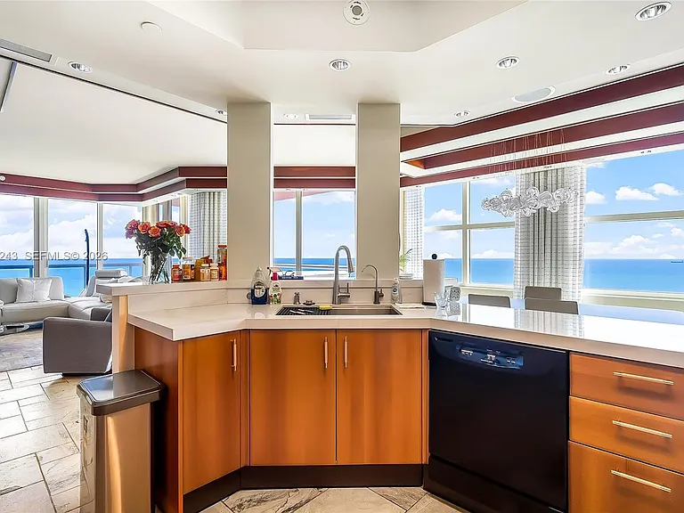 2110 N Ocean Blvd #23B — Photo 13