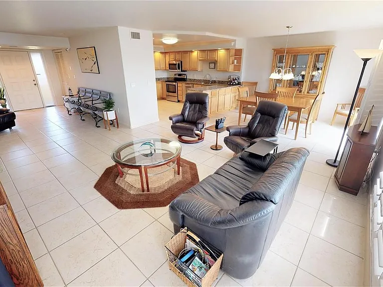 4C Colony Point Dr #4C — Photo 25