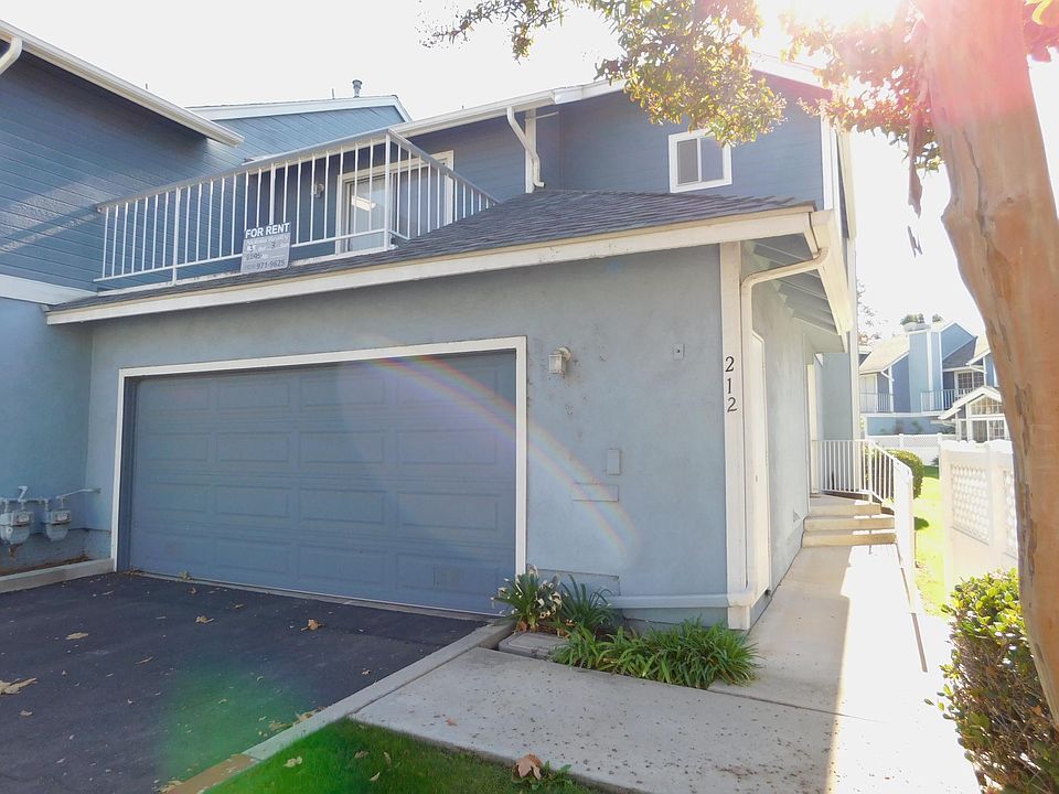 1st image of 212 N Glendora Ave