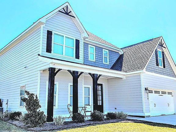 2nd image of 550 Paxton Loop