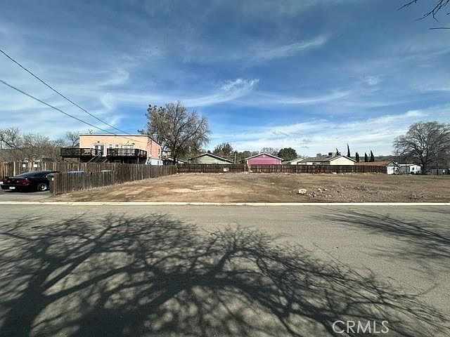 1st image of 14240 Pearl Ave
