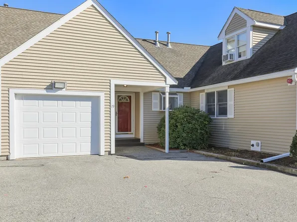 19 Precourt Ln #19, Norton, MA 02766