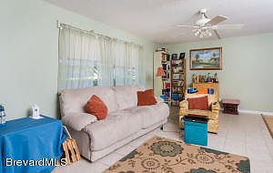 5th image of 474 Greenway Ave