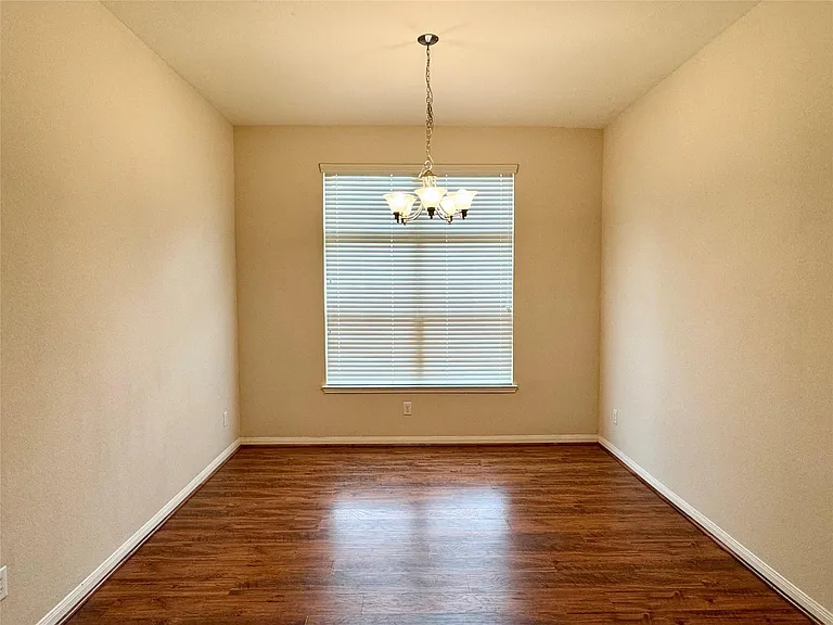 26934 Churchill Gate Ln — Photo 6