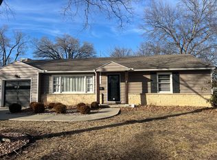 1312 W 19th Ter, Lawrence, KS 66046