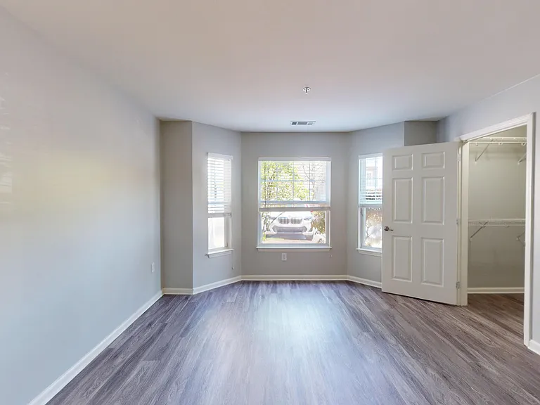 14 North — Photo 121