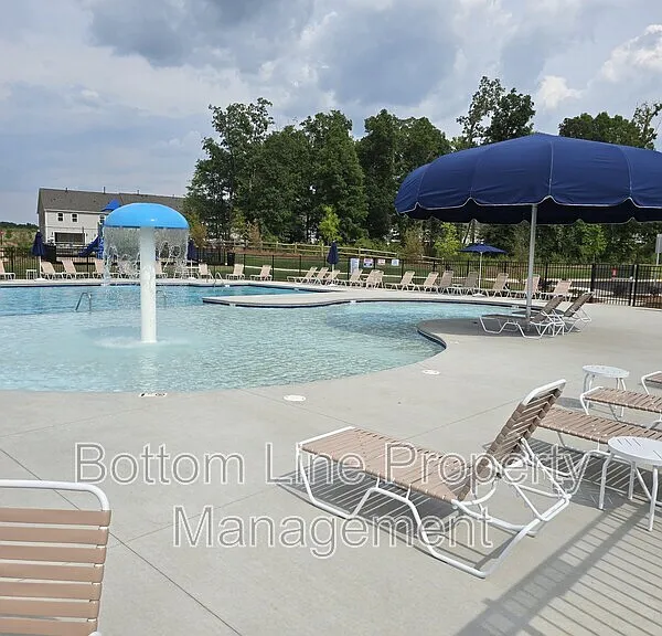 2000 Harlequin Dr — Photo 47