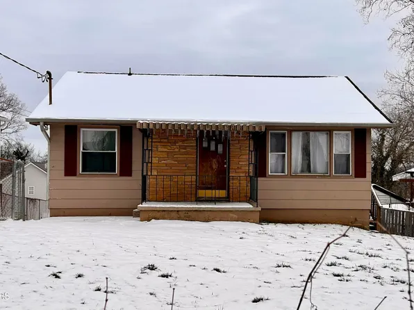 2638 Summitt Ave, Knoxville, TN 37917