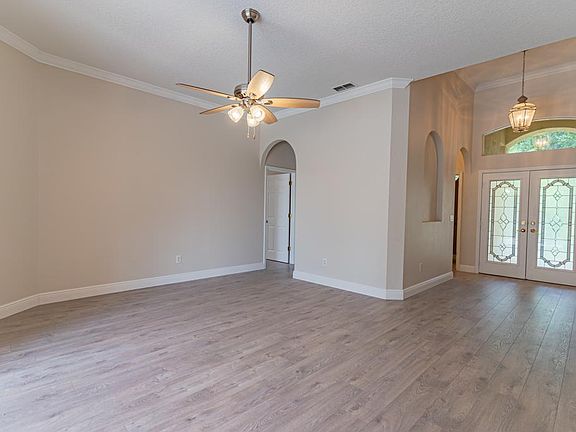 Living room leads to pool area
