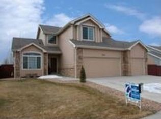 926 Wisteria Dr, Loveland, CO 80538