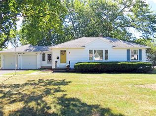 109 McGuire Rd, Rochester, NY 14616