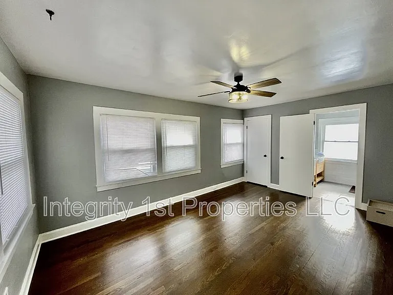 7301 Summit St — Photo 16