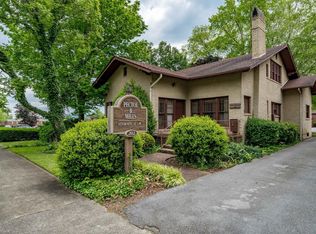 202 Unaka Ave E, Johnson City, TN 37601