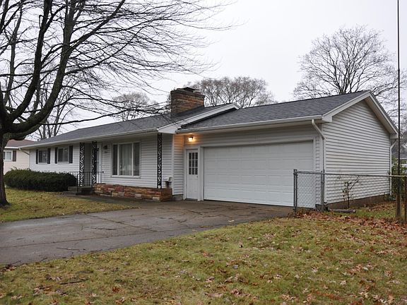 2nd image of 1814 Arbor Ave