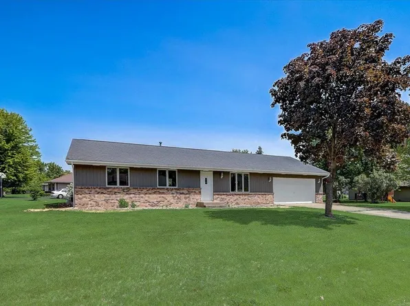 701 Adams St, Rockton, IL 61072