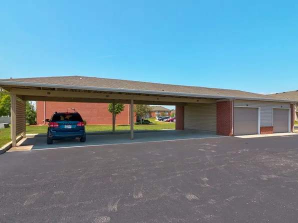 Delaware Trace Apartment Homes, 4901 Lenape Ln #15cc3b912, Evansville, IN 47715