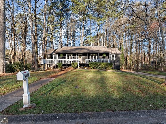 2nd image of 3171 Jessica Dr
