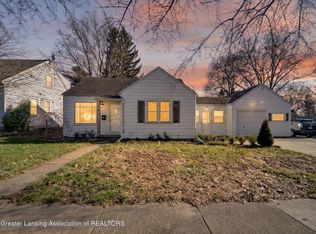 630 E Greenlawn Ave, Lansing, MI