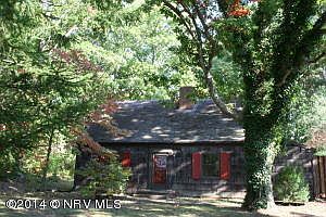 1st image of 970 W Main St
