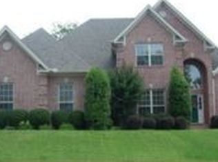 15 Equennes Dr, Little Rock, AR 72223