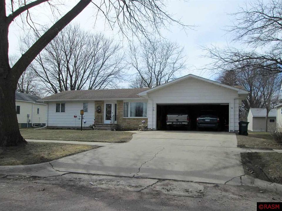1st image of 714 10th St S