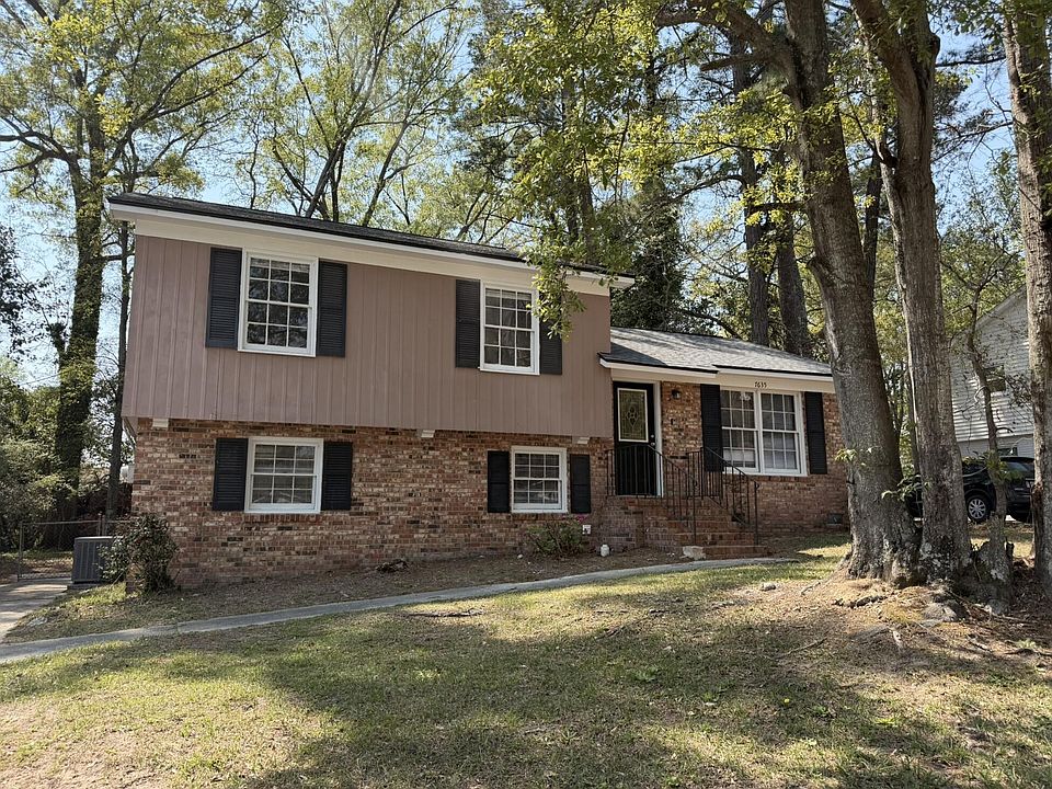 1st image of 7635 Hillandale Rd