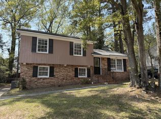 7635 Hillandale Rd, North Charleston, SC 29420