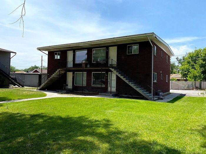 1st image of 539 Dexter St W #539
