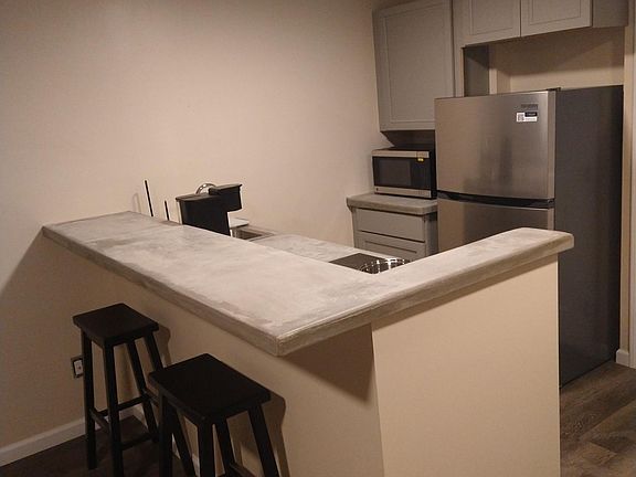 5th image of 13 N Locust St APT 104