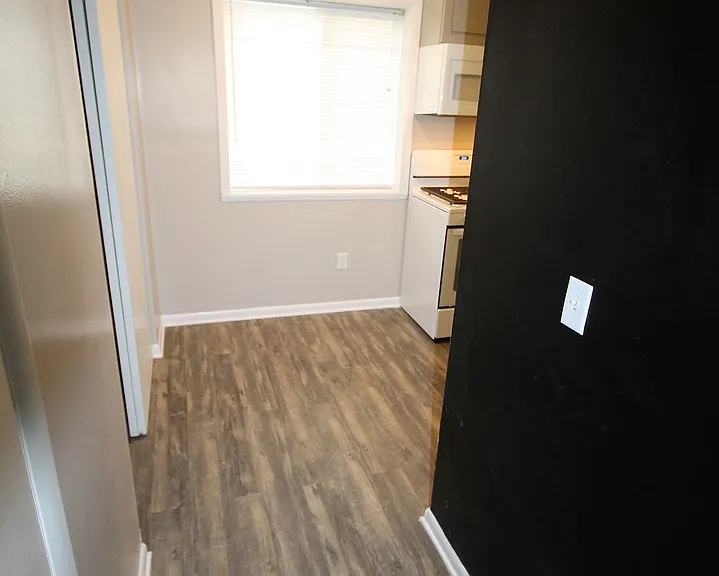 2320 N. 4th Street — Photo 33