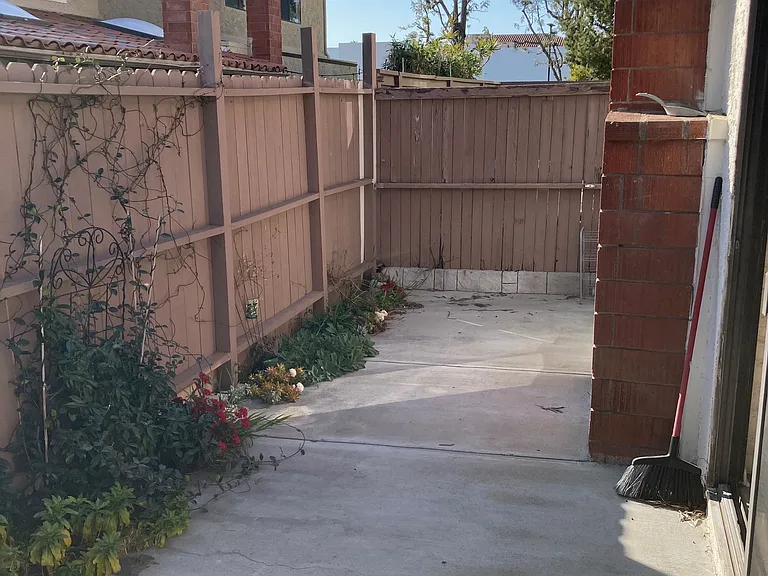 431 Plaza Estival — Photo 26