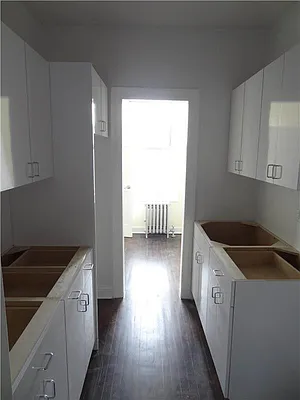 Rented by Capani Management | media 2